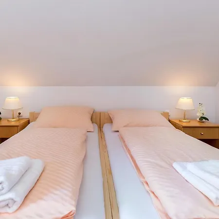 Gostisce Vintgar * زغورنجي