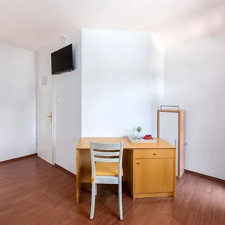 Gostisce Vintgar زغورنجي