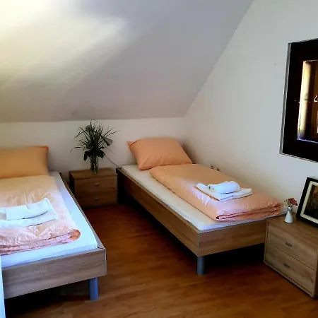 بيت ضيافة Gostisce Vintgar زغورنجي